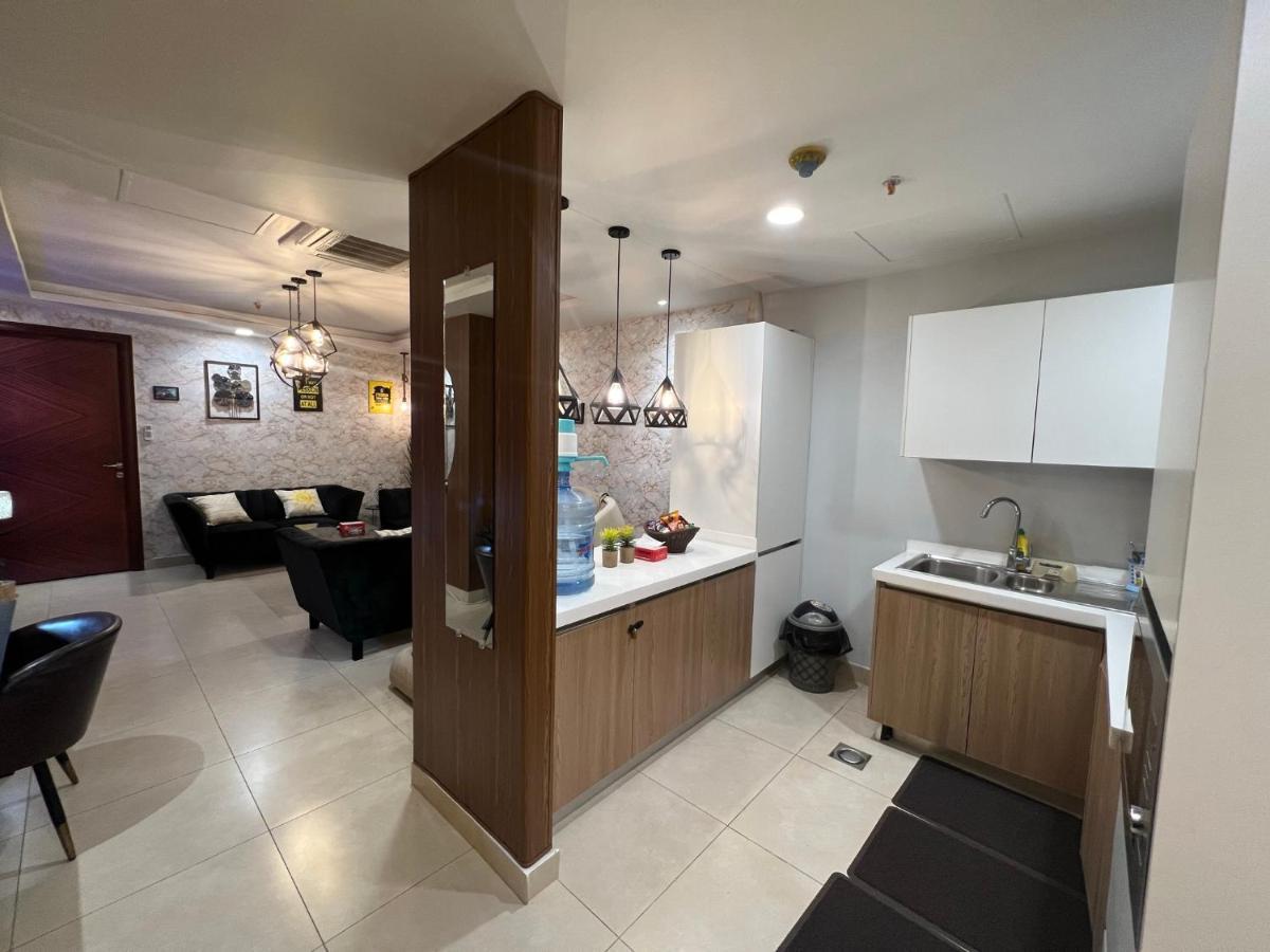 Sunset Luxury Gold Crest Mall Residency 라호르 외부 사진