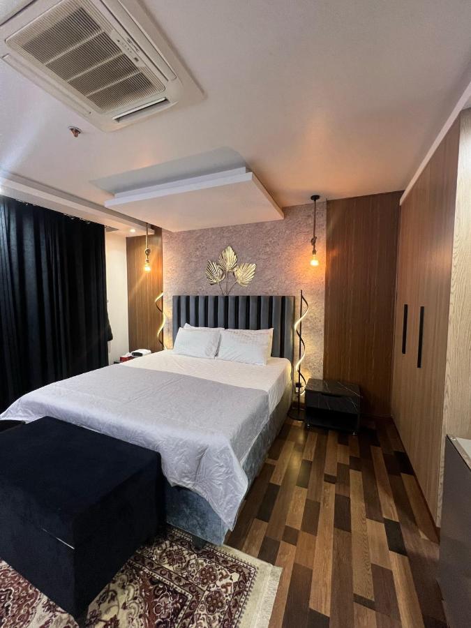 Sunset Luxury Gold Crest Mall Residency 라호르 외부 사진