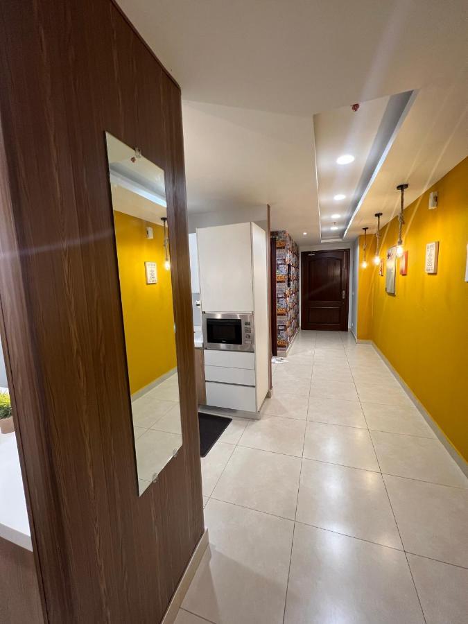 Sunset Luxury Gold Crest Mall Residency 라호르 외부 사진